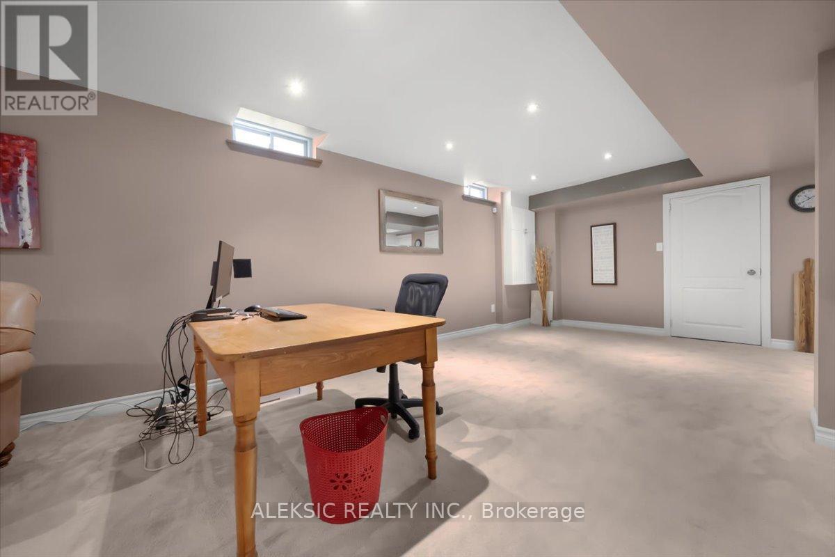 33 HILLPATH CRESCENT, Brampton (Snelgrove), Ontario, L6Z4T7 — Photo 34