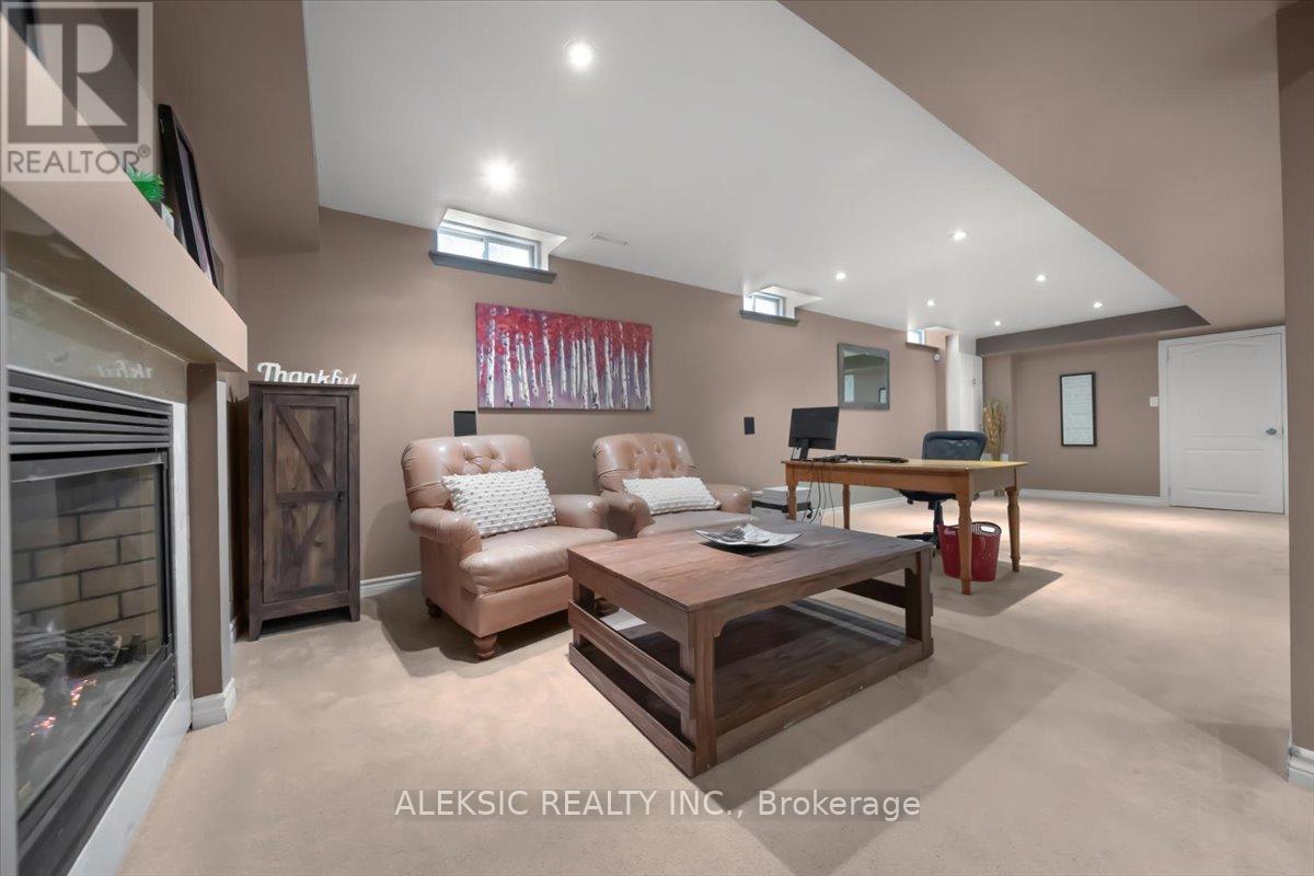 33 HILLPATH CRESCENT, Brampton (Snelgrove), Ontario, L6Z4T7 — Photo 36