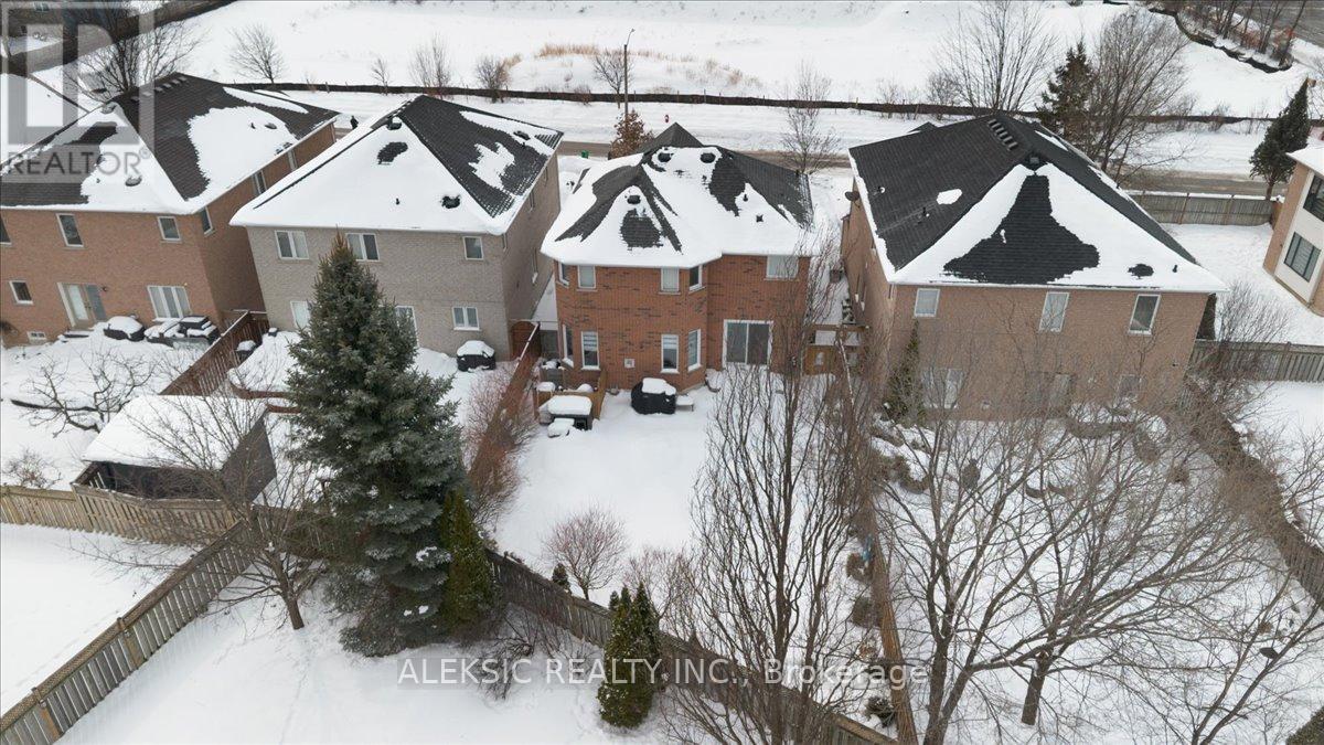 33 HILLPATH CRESCENT, Brampton (Snelgrove), Ontario, L6Z4T7 — Photo 42