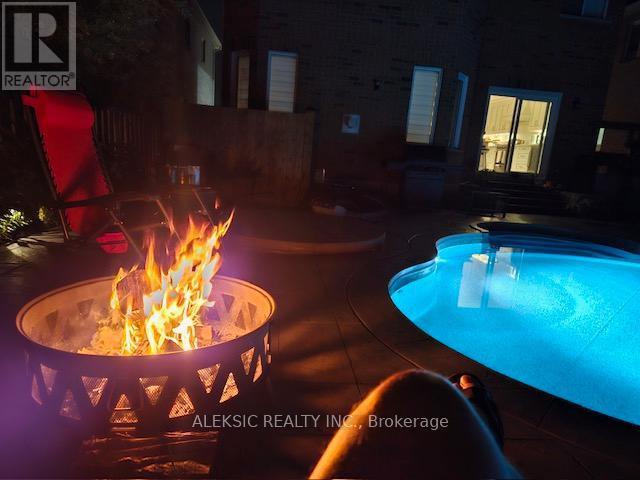 33 HILLPATH CRESCENT, Brampton (Snelgrove), Ontario, L6Z4T7 — Photo 46