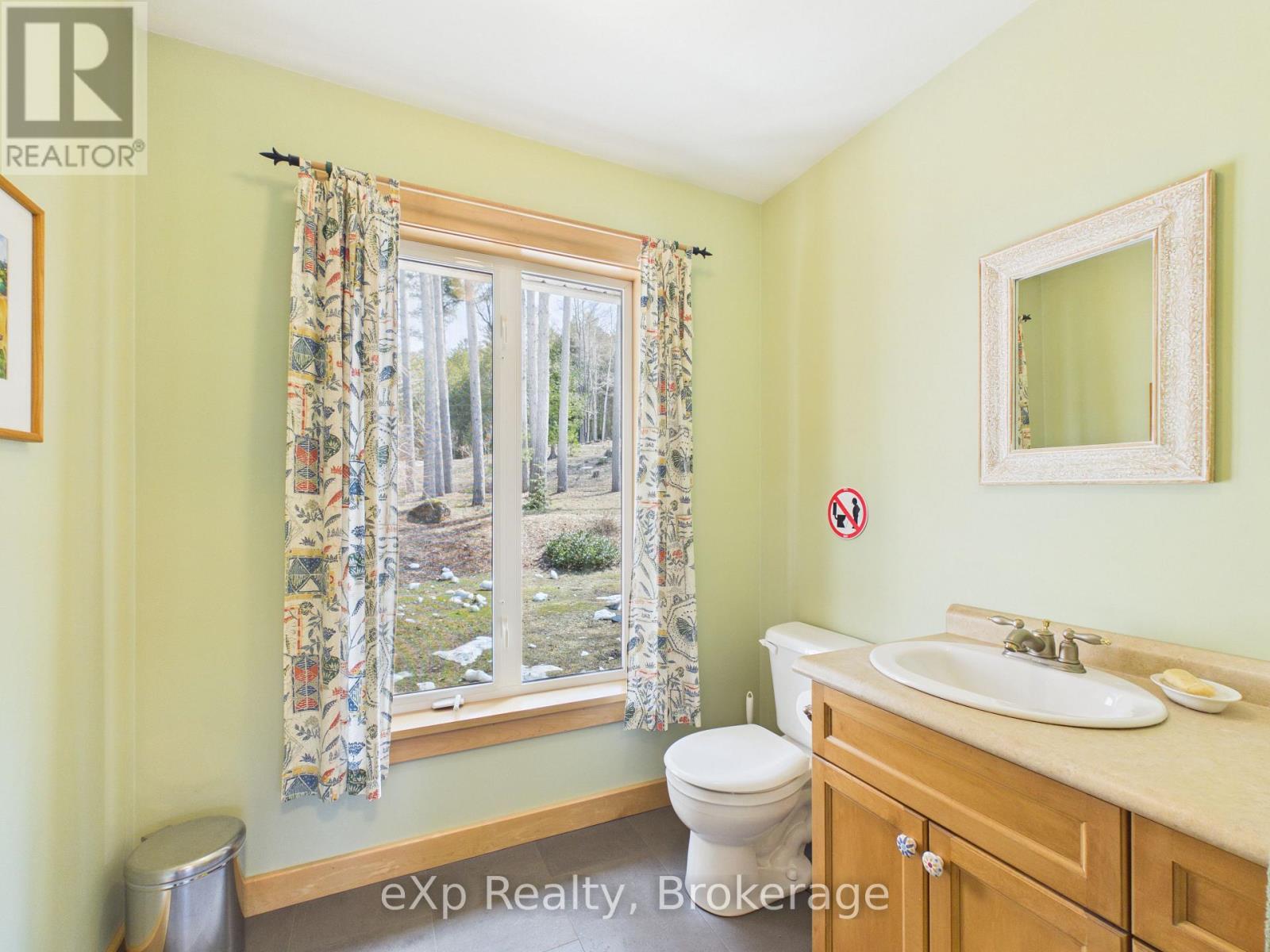 303709 SOUTH LINE, West Grey, Ontario, N0C1K0 — Photo 17