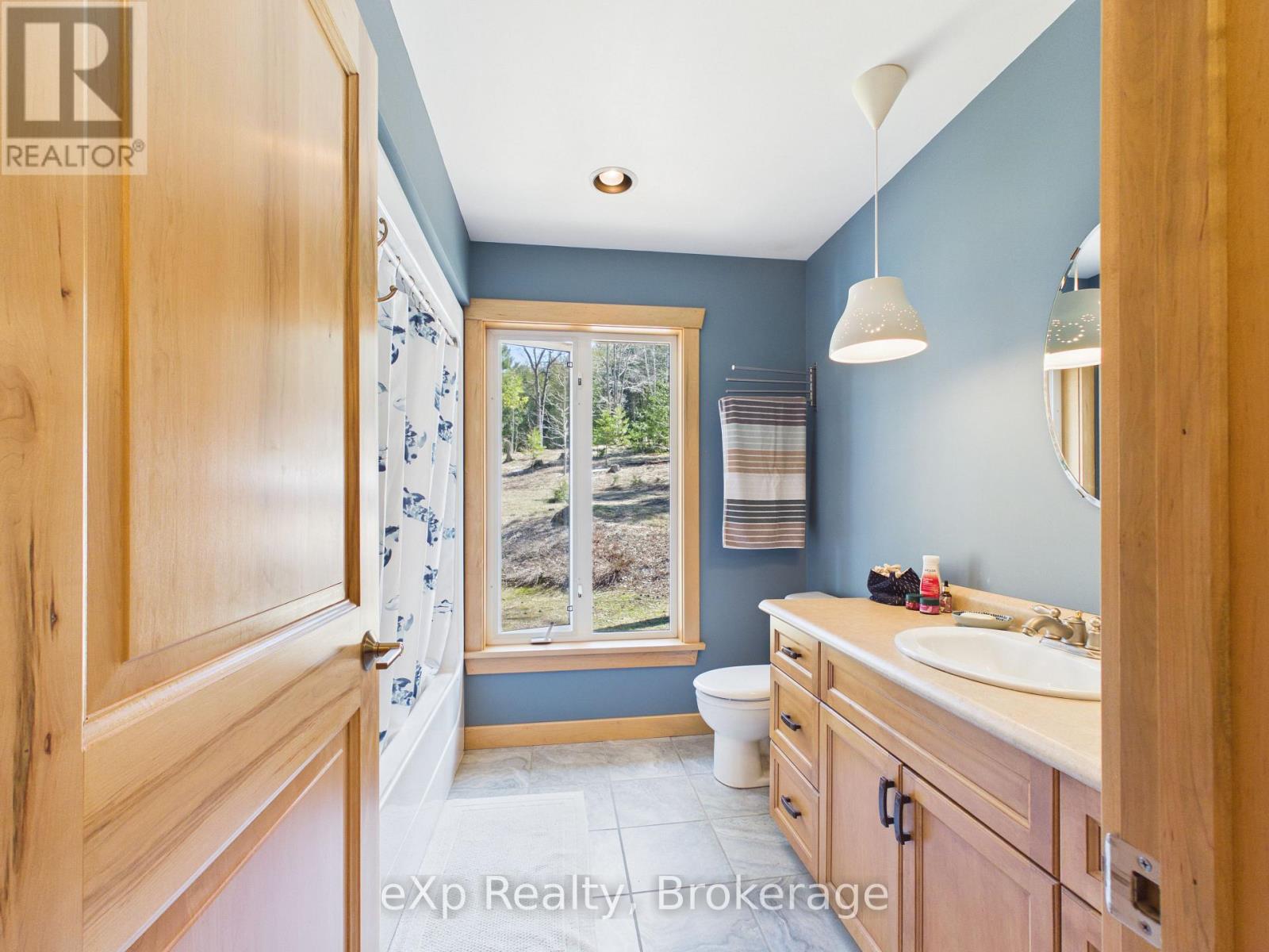 303709 SOUTH LINE, West Grey, Ontario, N0C1K0 — Photo 20