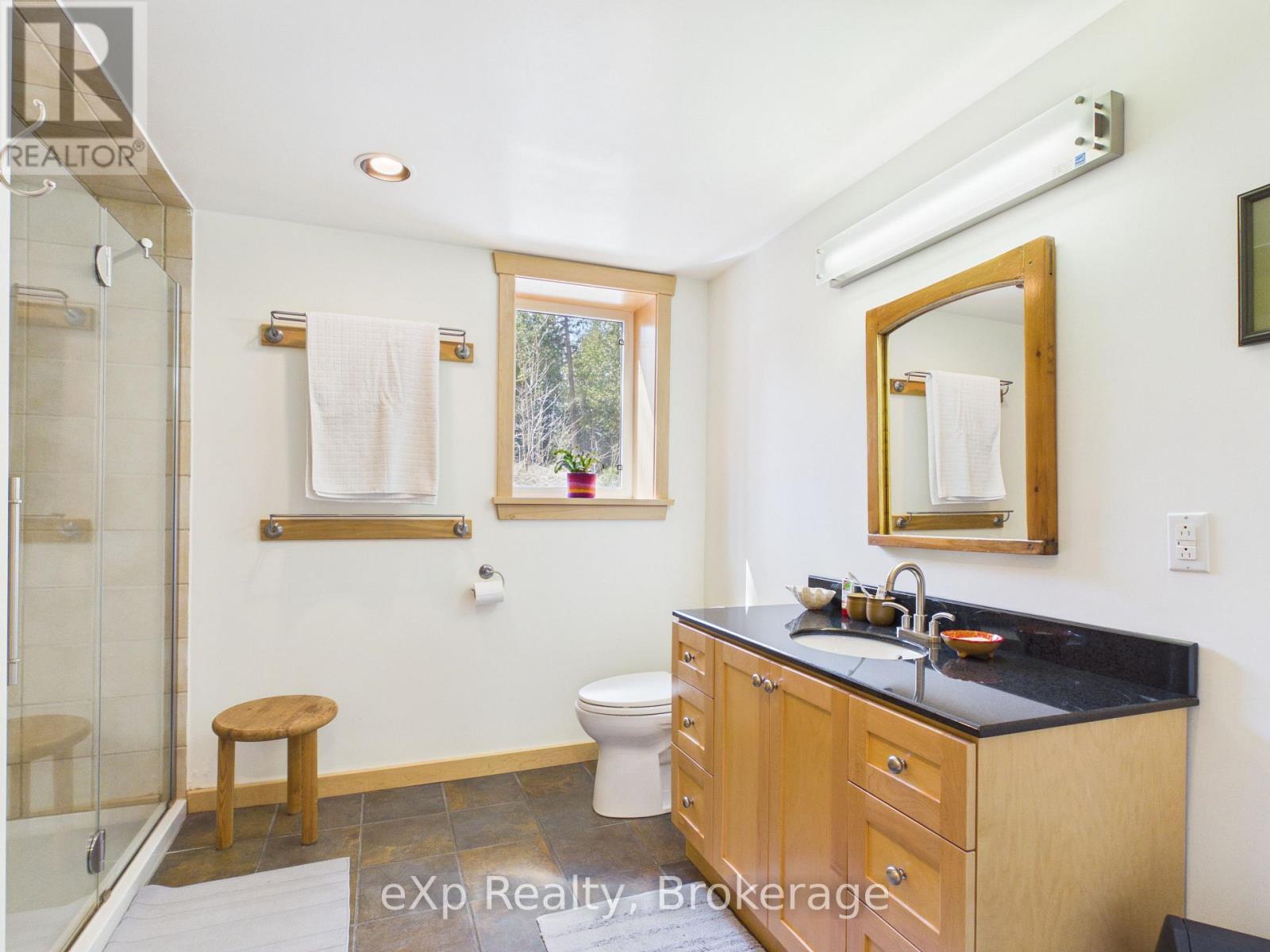 303709 SOUTH LINE, West Grey, Ontario, N0C1K0 — Photo 30