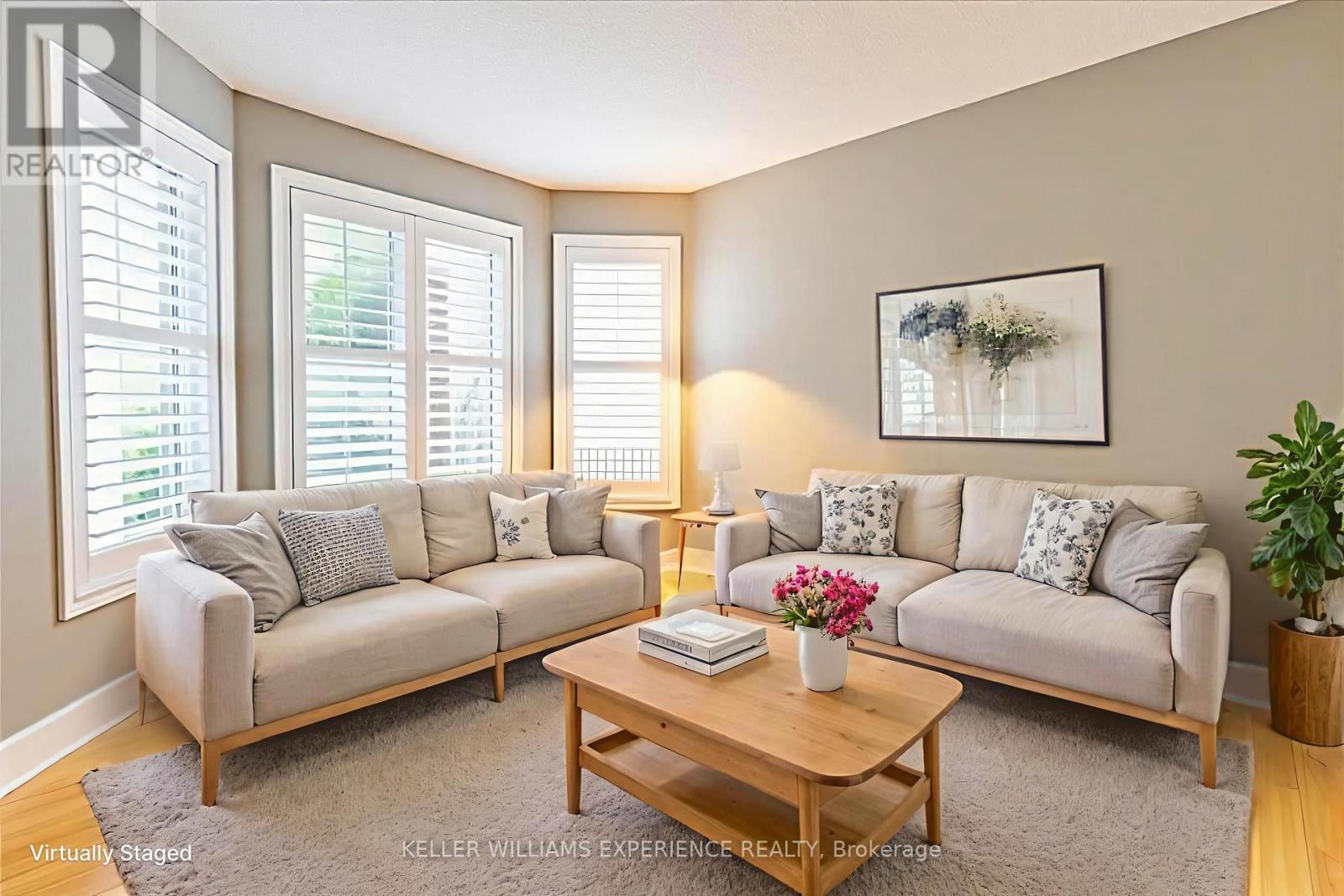 25 MUIR DRIVE, Barrie (Ardagh), Ontario, L4N0J1 — Photo 2