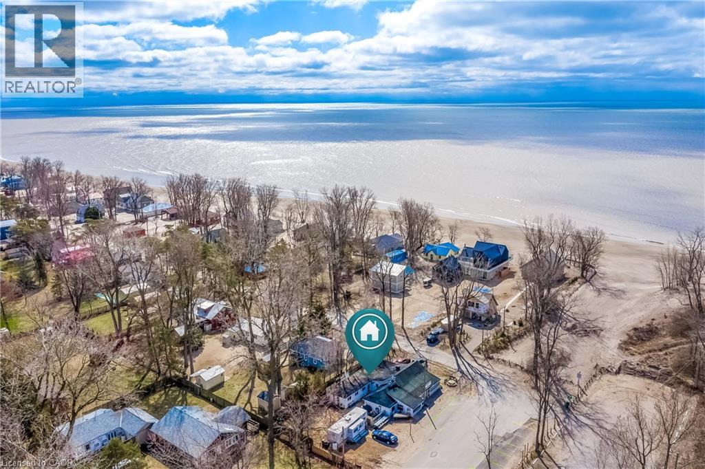 2 BEACH Avenue, Port Rowan, Ontario, N0E1M0 — Photo 3