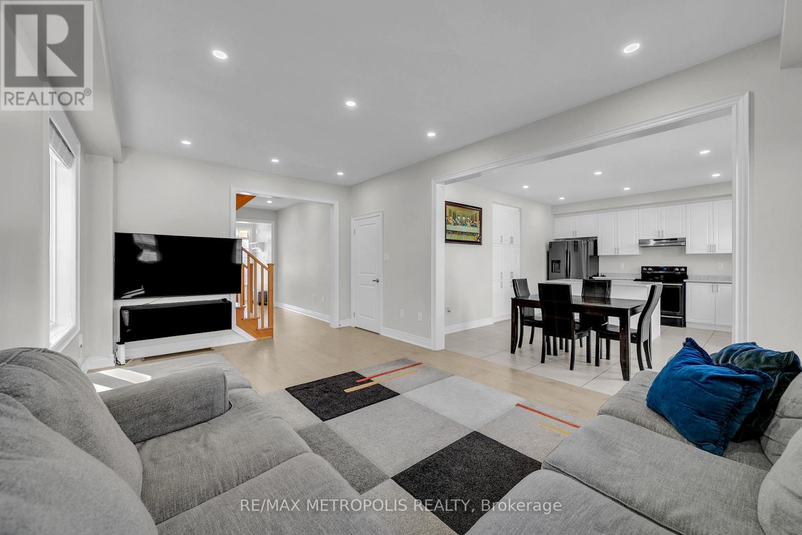 80 PRIDHAM PLACE, New Tecumseth (Tottenham), Ontario, L0G1W0 — Photo 9