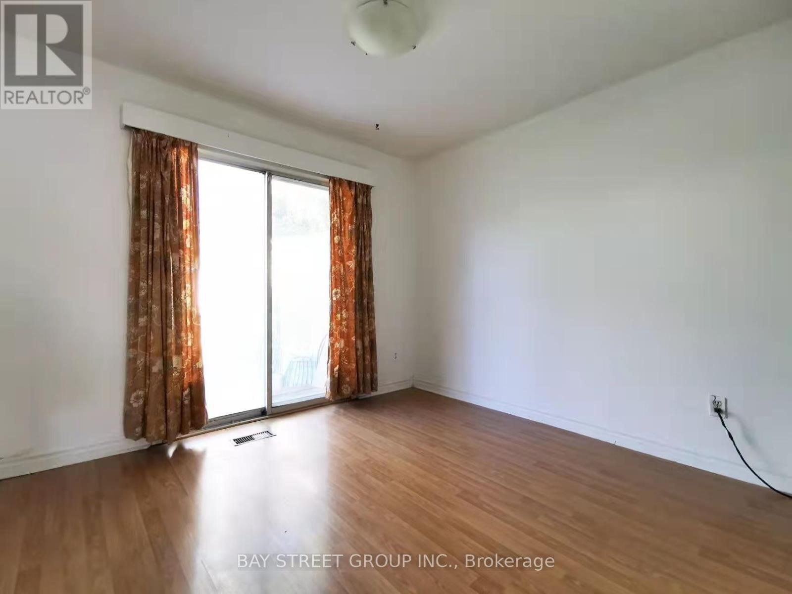 UPPER - 97 MICMAC CRESCENT, Toronto (Pleasant View), Ontario, M2H2K1 — Photo 5