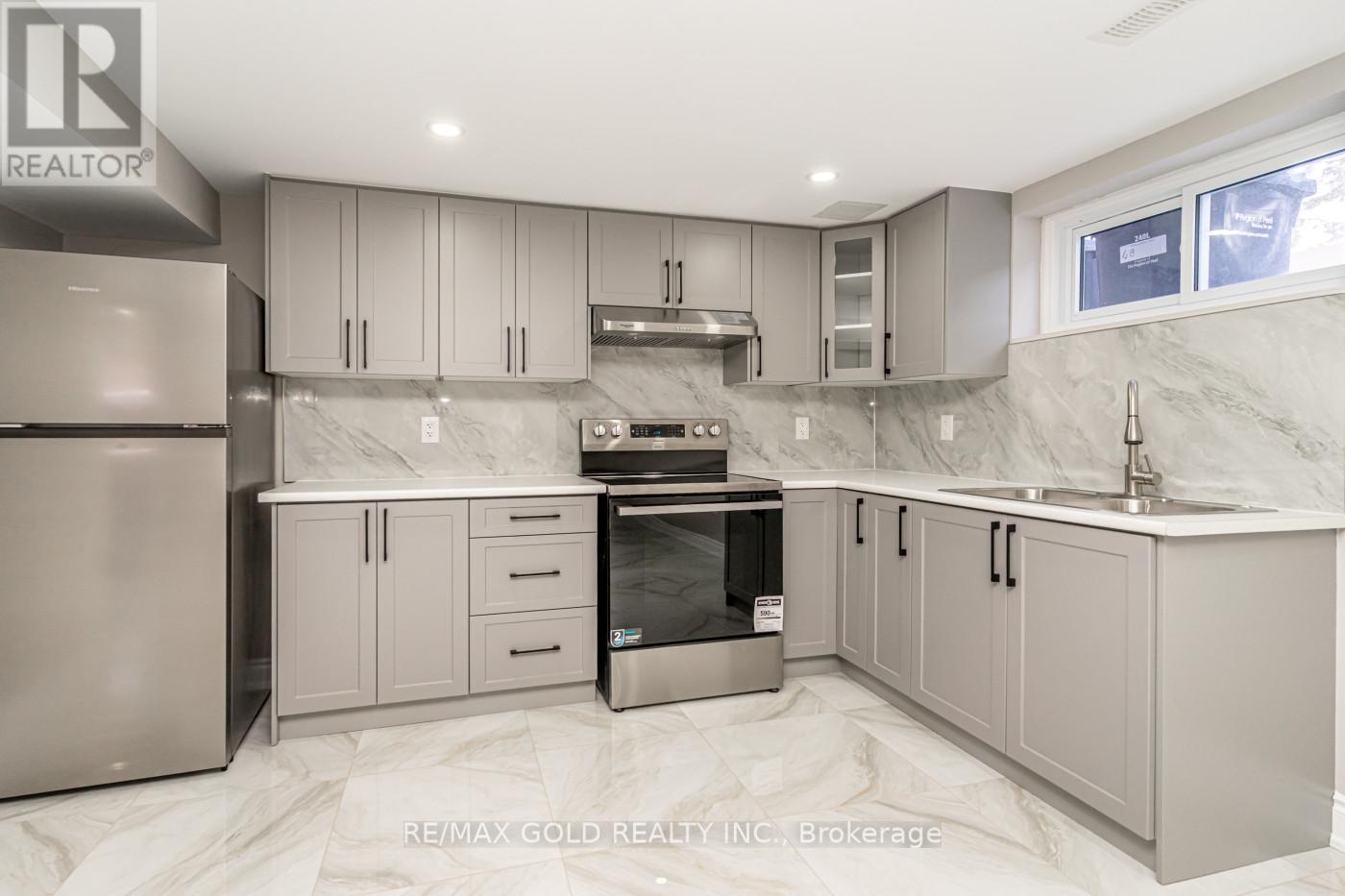 48 MALCOLM CRESCENT, Brampton (Central Park), Ontario, L6S3C8 — Photo 32