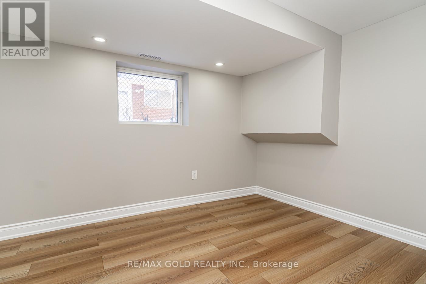 48 MALCOLM CRESCENT, Brampton (Central Park), Ontario, L6S3C8 — Photo 33