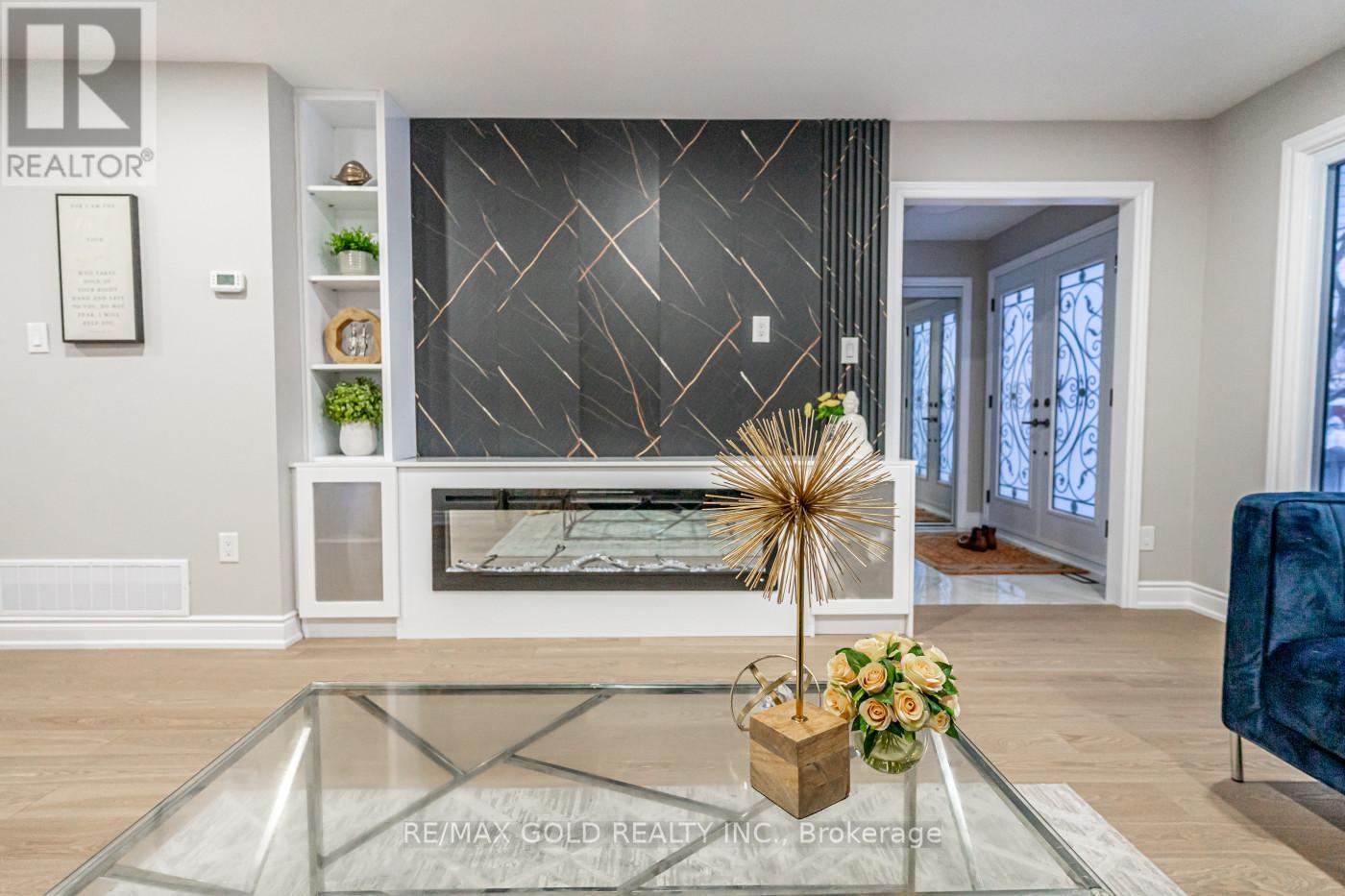 48 MALCOLM CRESCENT, Brampton (Central Park), Ontario, L6S3C8 — Photo 9