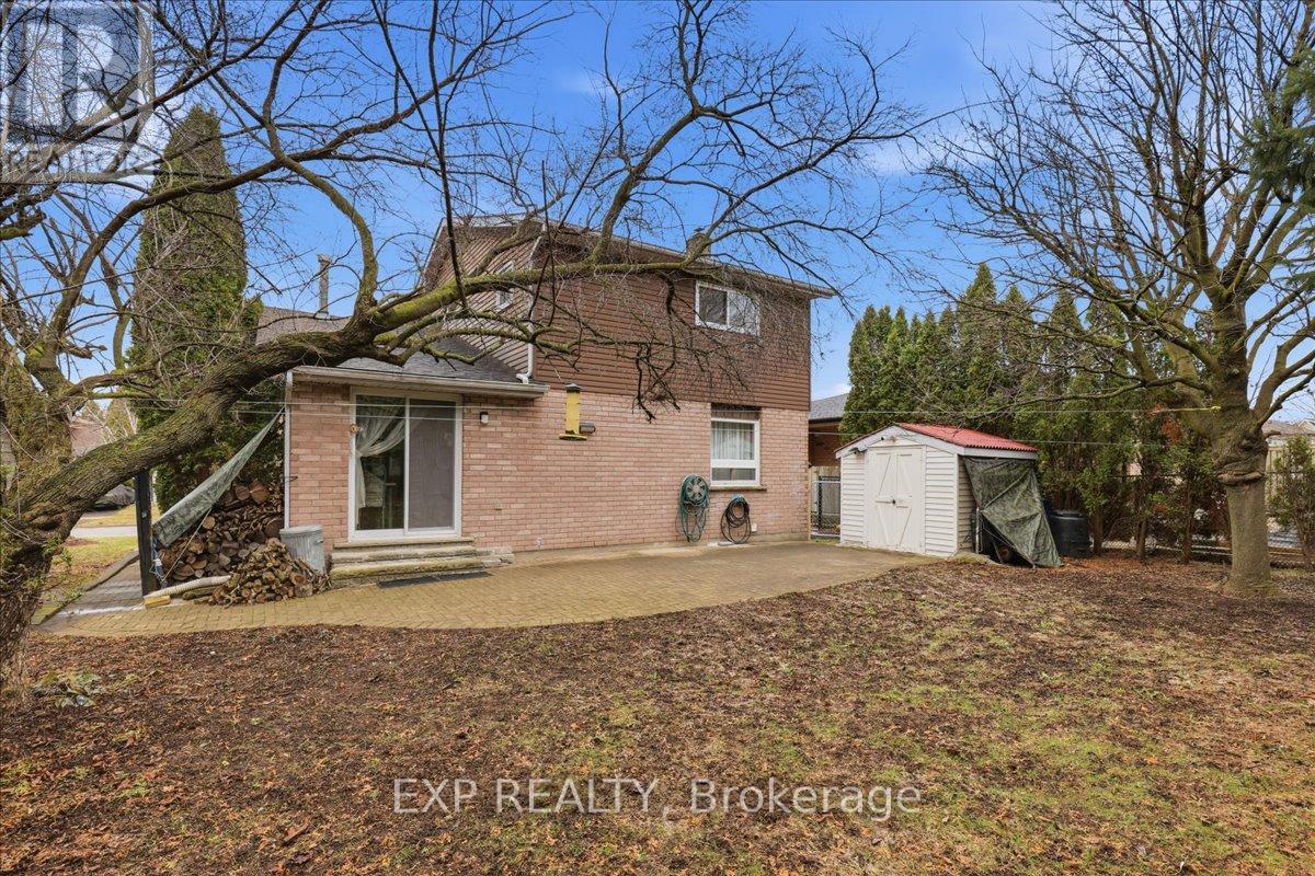 56 RUSHBROOK DRIVE, Kitchener, Ontario, N2E3C9 — Photo 17