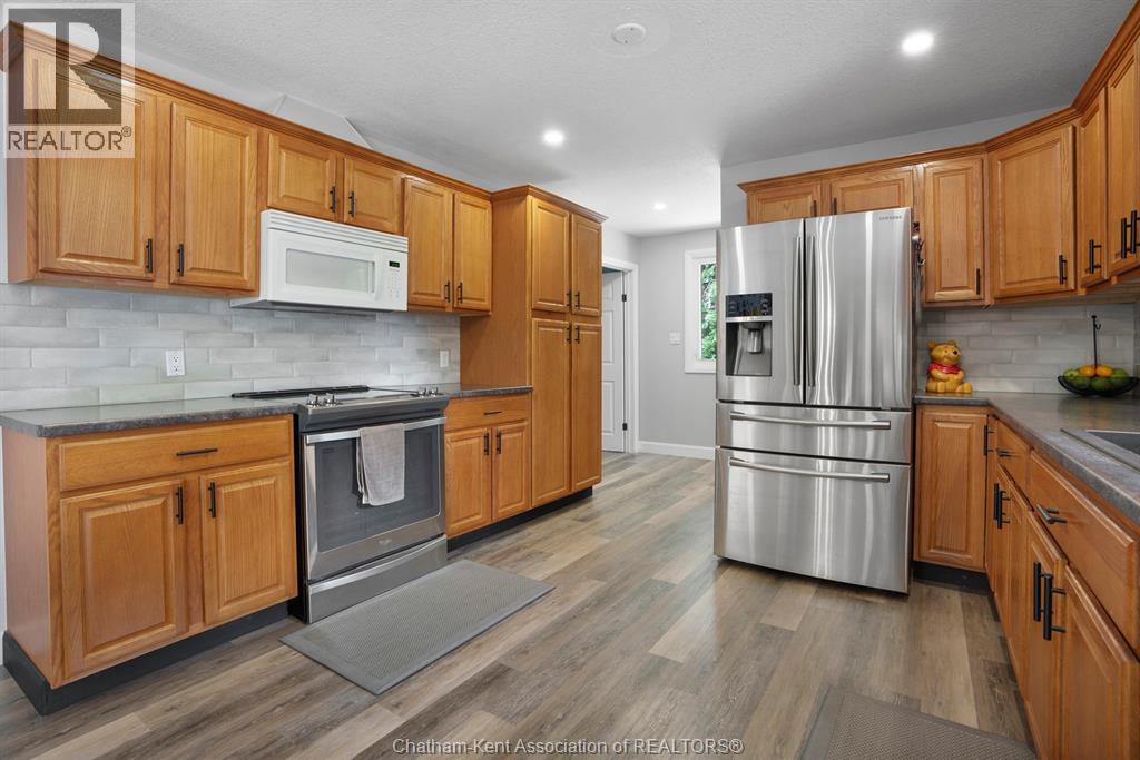 7138 Benoit DRIVE, Grande Pointe, Ontario, N0L2P0 — Photo 9