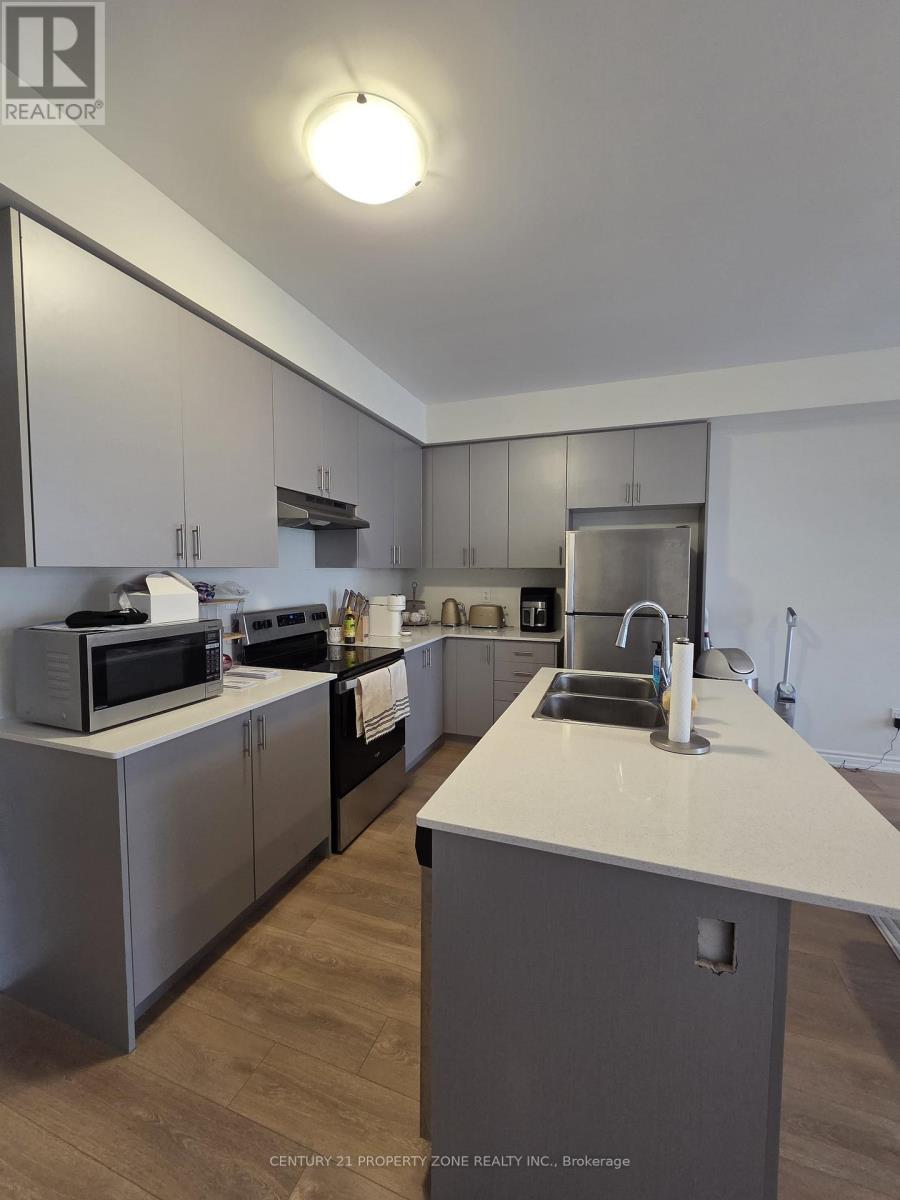 258 OKANAGAN PATH, Oshawa (Donevan), Ontario, L1H0A7 — Photo 9