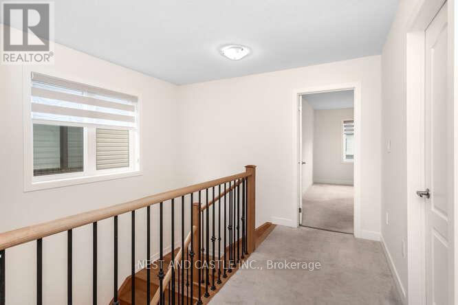 38 LILAC CIRCLE E, Haldimand, Ontario, N3W0J1 — Photo 3