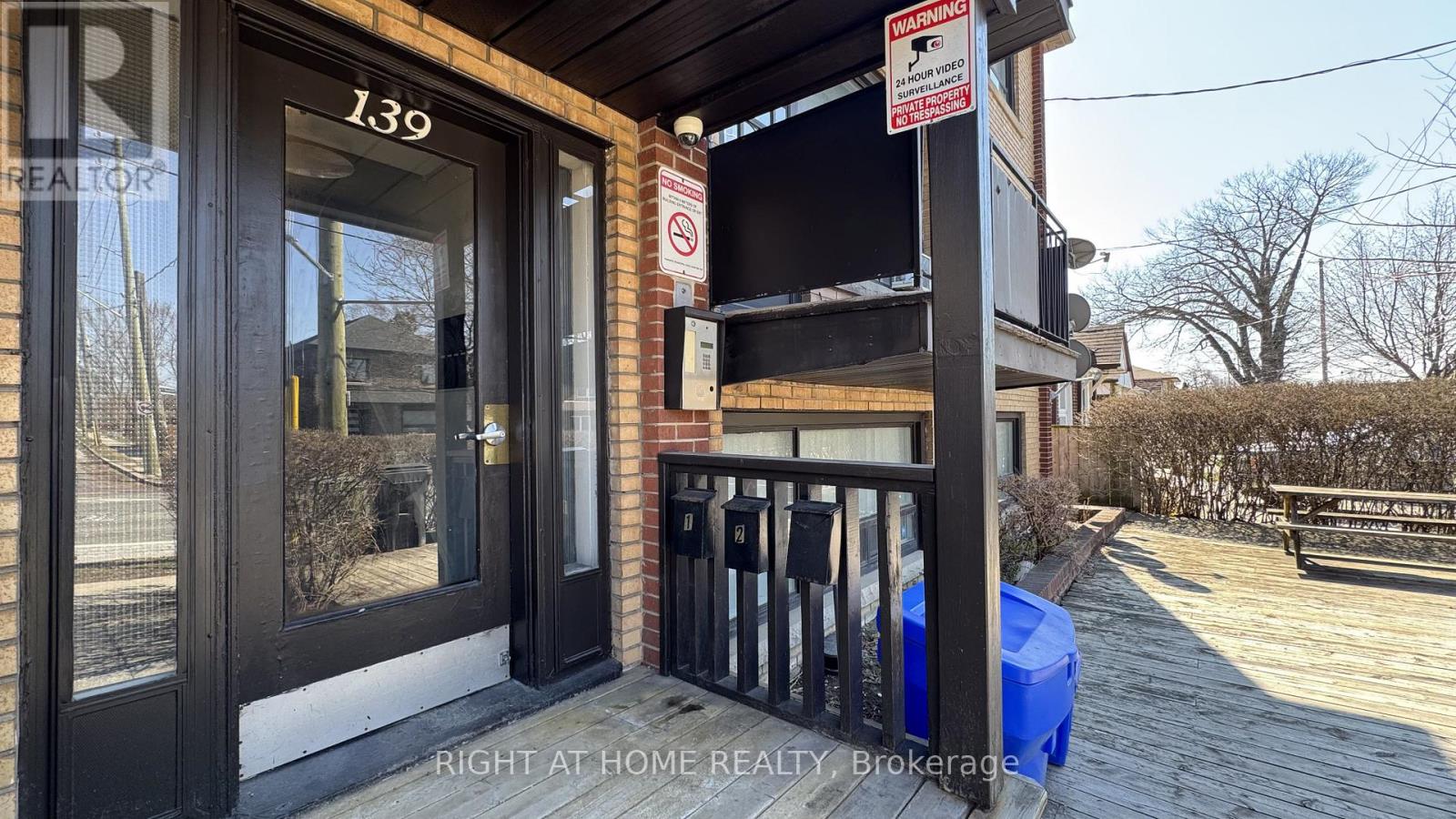 UNIT 4 - 139 ROYAL YORK ROAD, Toronto (Mimico), Ontario, M8V2T9 — Photo 6