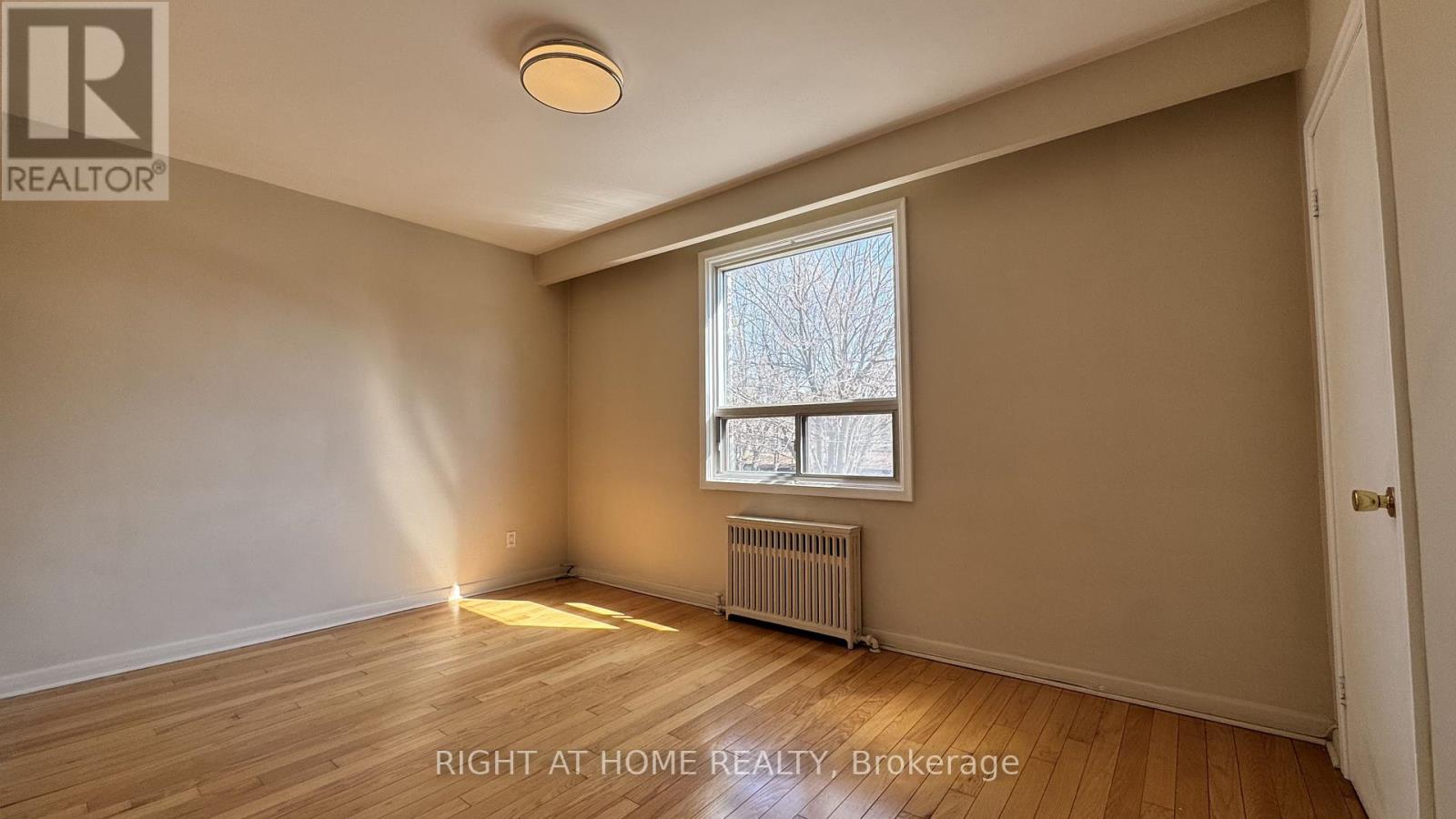 UNIT 4 - 139 ROYAL YORK ROAD, Toronto (Mimico), Ontario, M8V2T9 — Photo 9