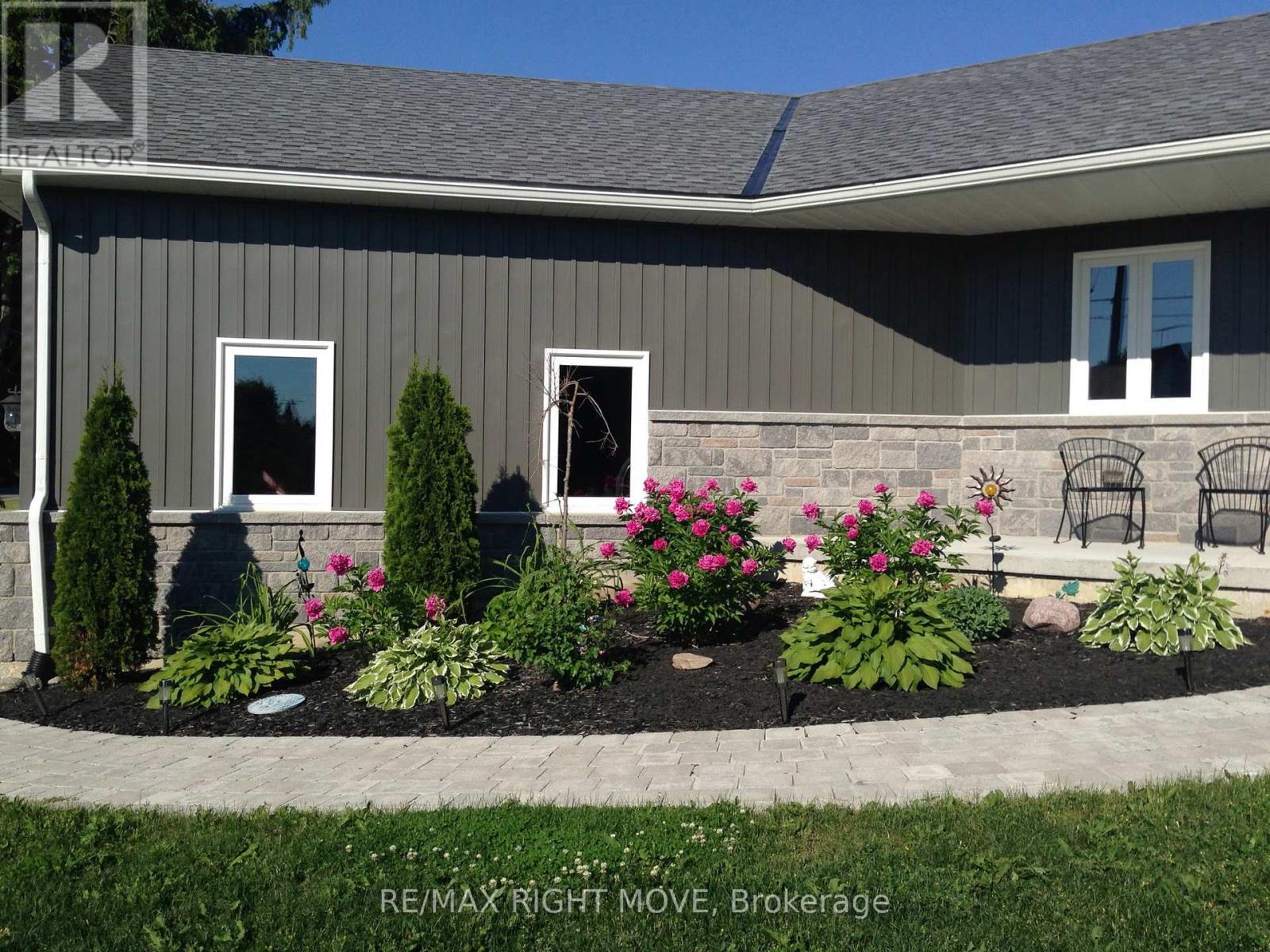 1499 15/16 SIDE ROAD E, Oro-Medonte, Ontario, L0L1T0 — Photo 2
