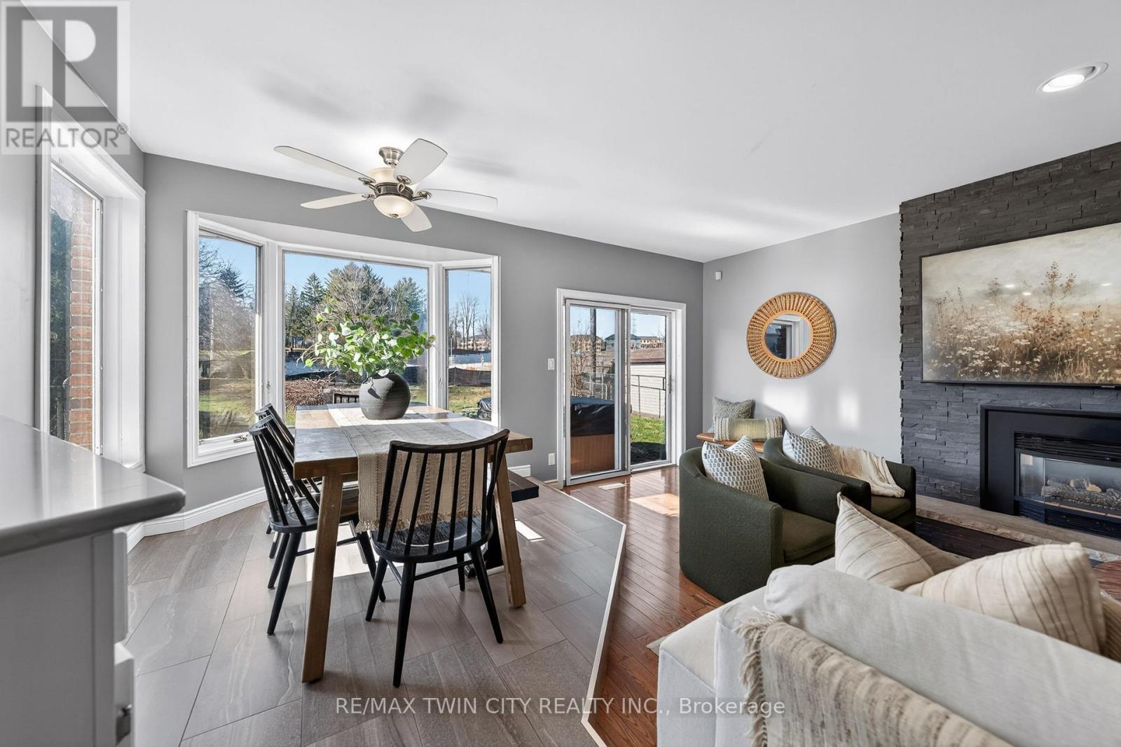 38 GLEN ABBEY COURT, Woodstock (Woodstock - South), Ontario, N4S8S9 — Photo 13