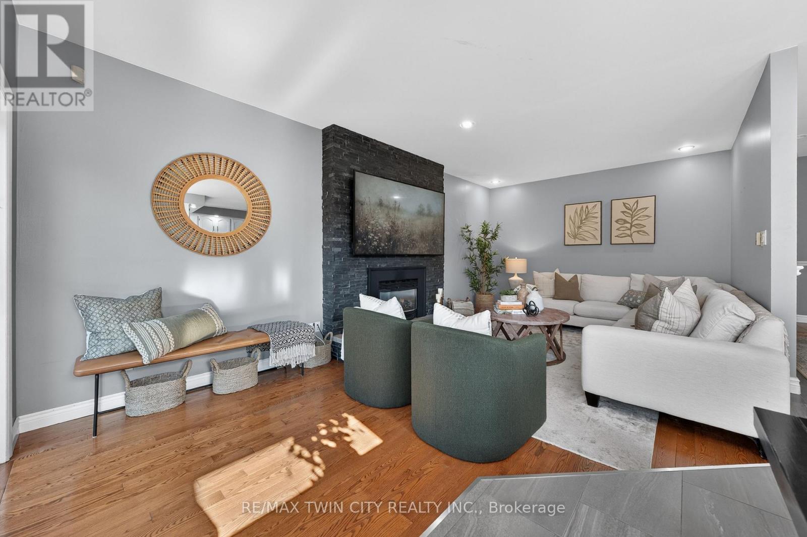 38 GLEN ABBEY COURT, Woodstock (Woodstock - South), Ontario, N4S8S9 — Photo 16