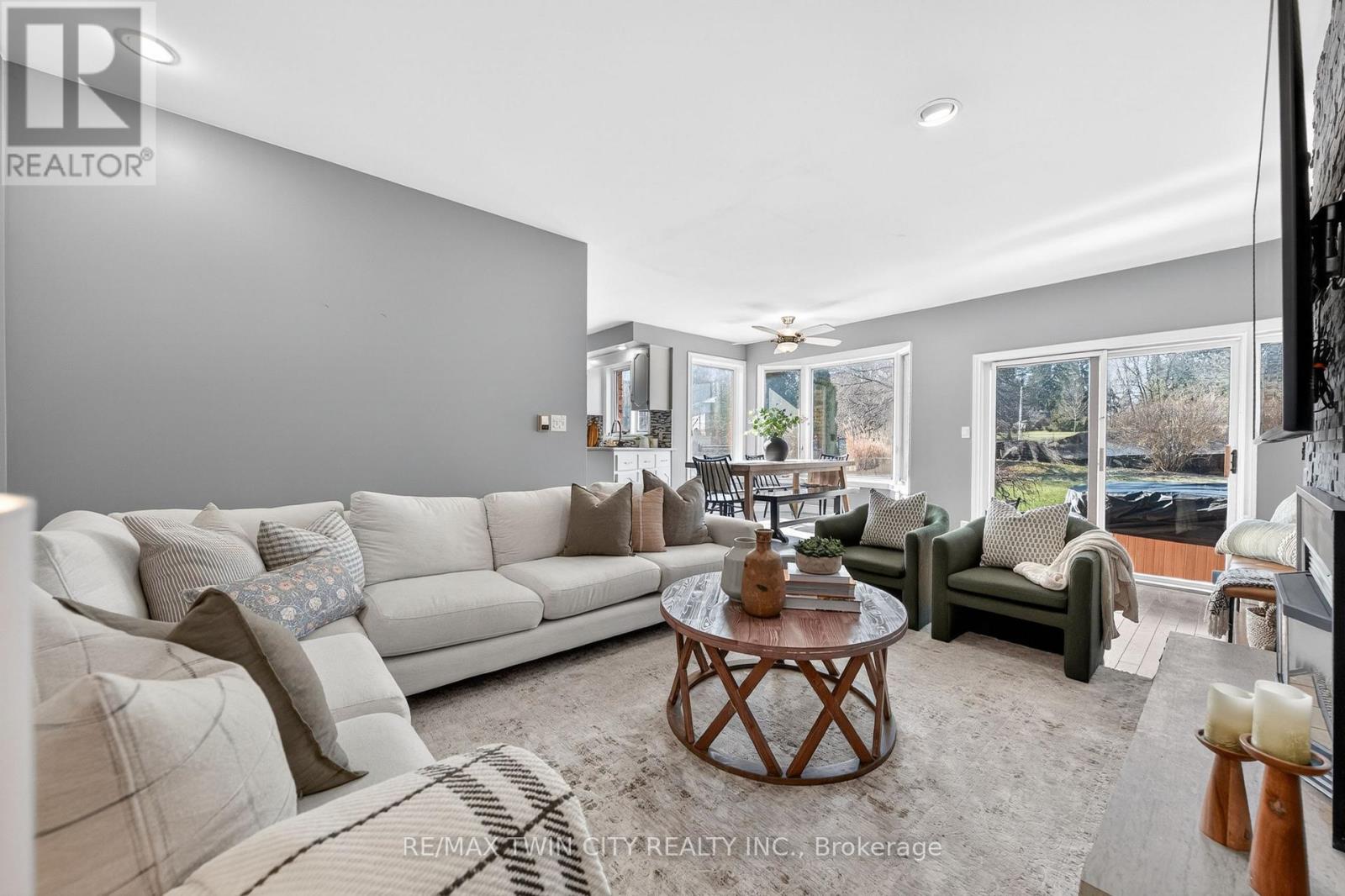 38 GLEN ABBEY COURT, Woodstock (Woodstock - South), Ontario, N4S8S9 — Photo 17