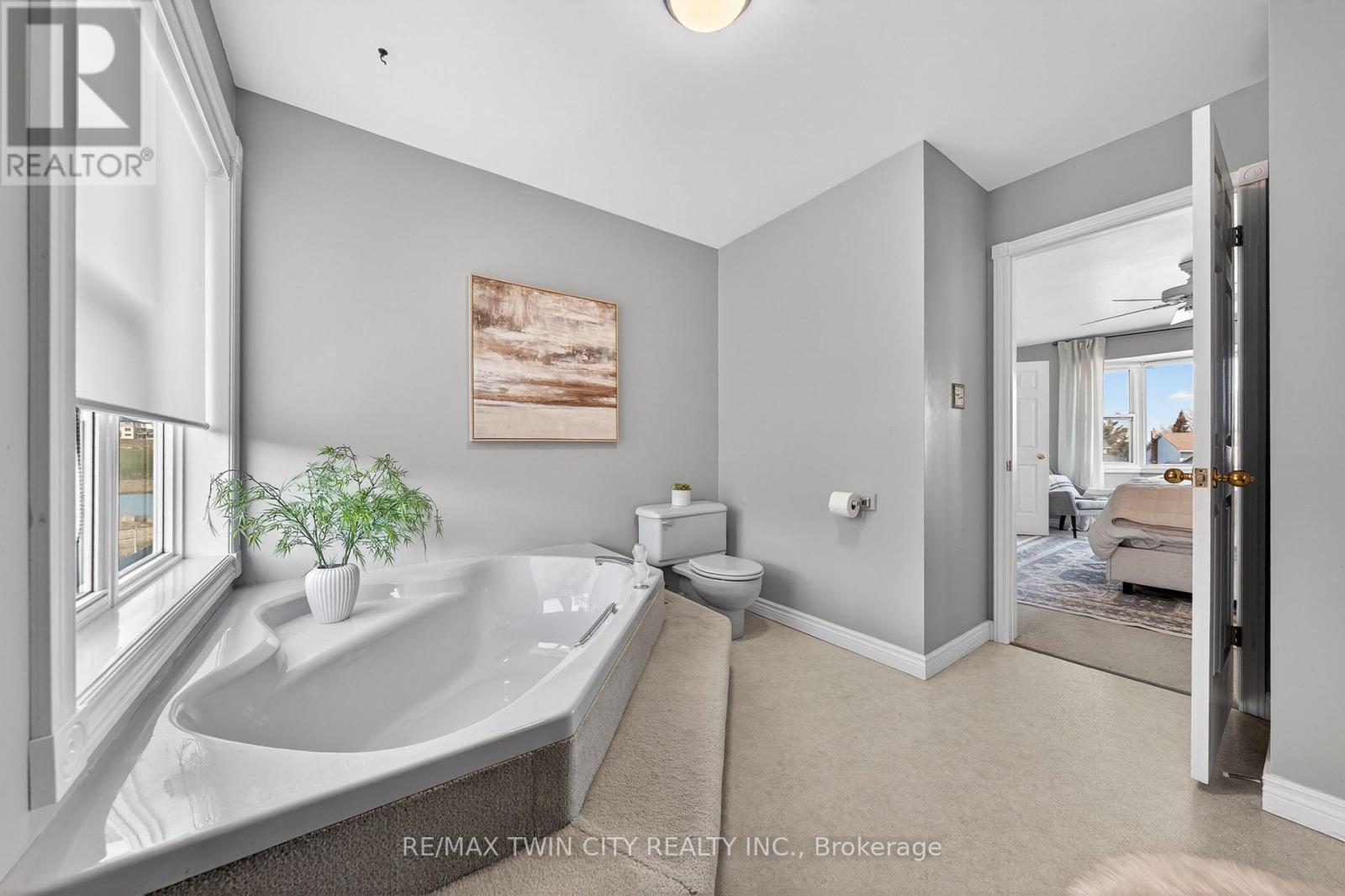 38 GLEN ABBEY COURT, Woodstock (Woodstock - South), Ontario, N4S8S9 — Photo 22