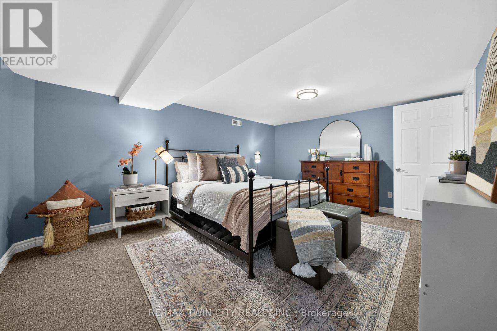 38 GLEN ABBEY COURT, Woodstock (Woodstock - South), Ontario, N4S8S9 — Photo 35