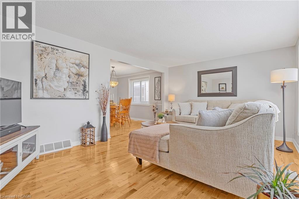 153 THE GREENWAY, Cambridge, Ontario, N1R6L6 — Photo 15