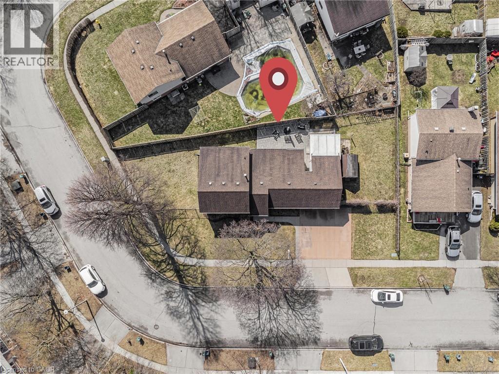 153 THE GREENWAY, Cambridge, Ontario, N1R6L6 — Photo 3