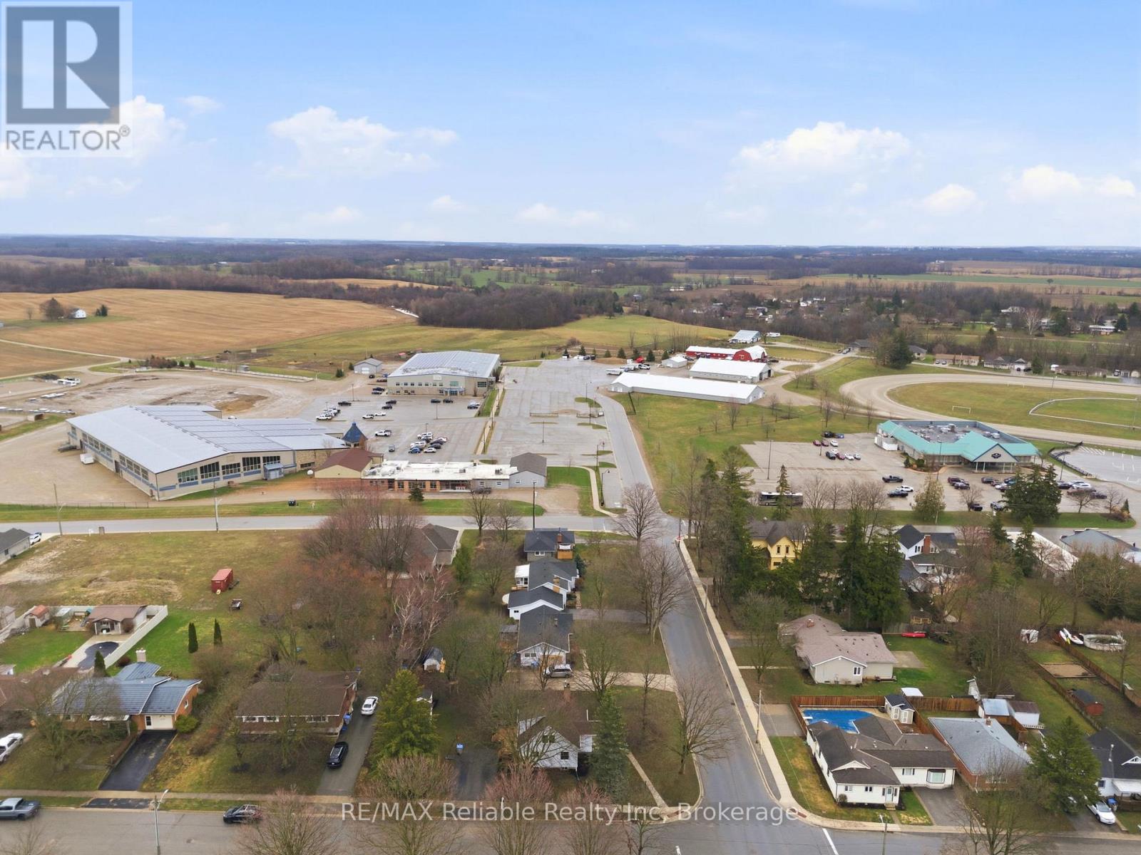 45 WHITEHEAD STREET, Central Huron (Clinton), Ontario, N0M1L0 — Photo 38