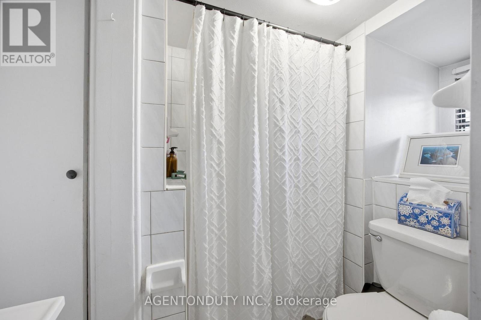 51 PERTH AVENUE, Toronto (Dufferin Grove), Ontario, M6R2C1 — Photo 14