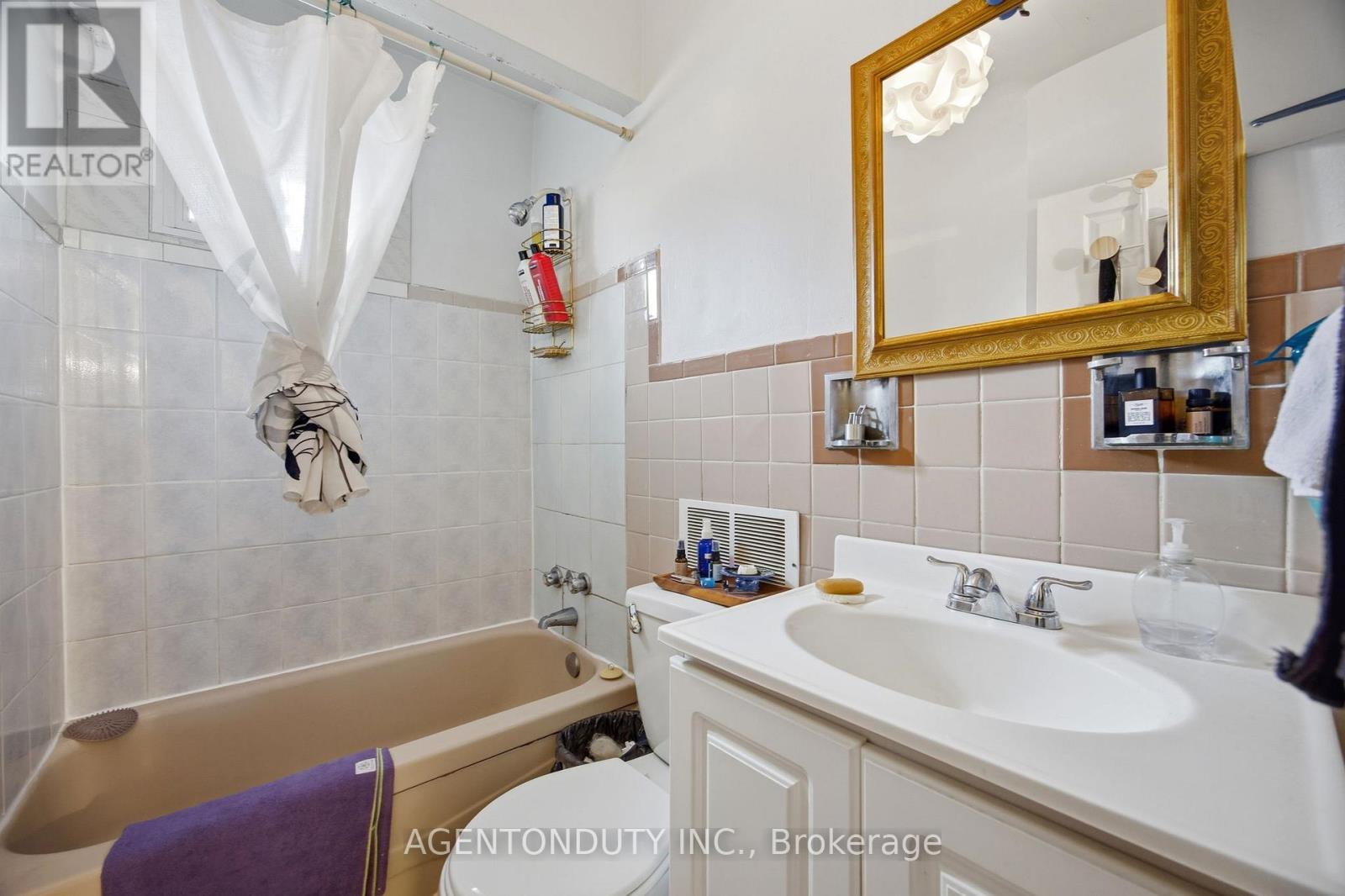 51 PERTH AVENUE, Toronto (Dufferin Grove), Ontario, M6R2C1 — Photo 18