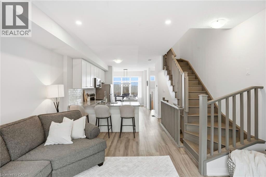 59 MARKLE Crescent, Ancaster, Ontario, L9G0H3 — Photo 12