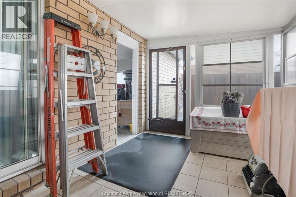 7153 William STREET, Comber, Ontario, N0P1J0 — Photo 12