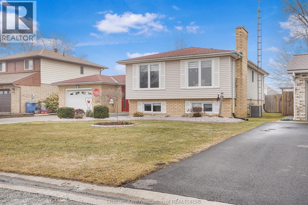 7153 William STREET, Comber, Ontario, N0P1J0 — Photo 5