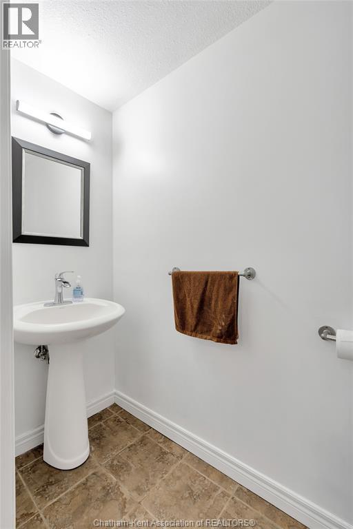 208 HUDSON DRIVE, Chatham, Ontario, N7L0A4 — Photo 26
