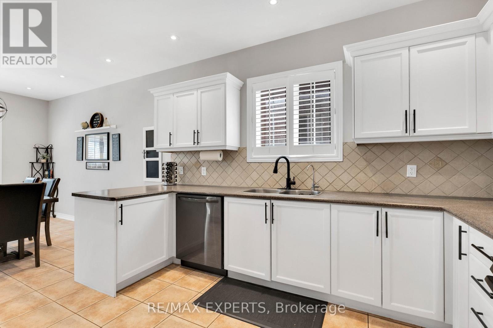 52 GORERIDGE CRESCENT, Brampton (Bram East), Ontario, L6P1P1 — Photo 14