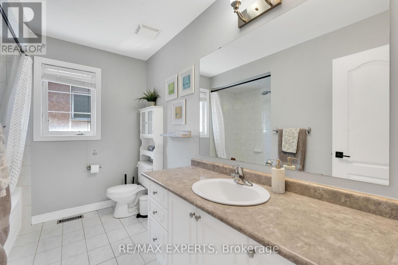 52 GORERIDGE CRESCENT, Brampton (Bram East), Ontario, L6P1P1 — Photo 33