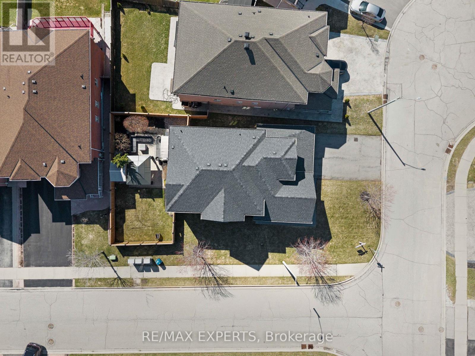 52 GORERIDGE CRESCENT, Brampton (Bram East), Ontario, L6P1P1 — Photo 48