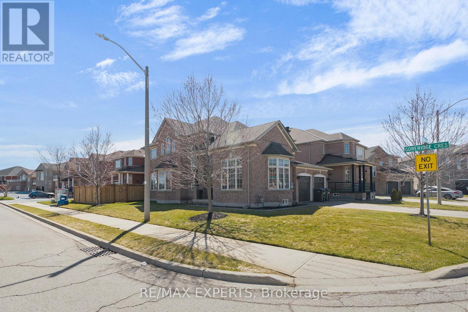 52 GORERIDGE CRESCENT, Brampton (Bram East), Ontario, L6P1P1 — Photo 5