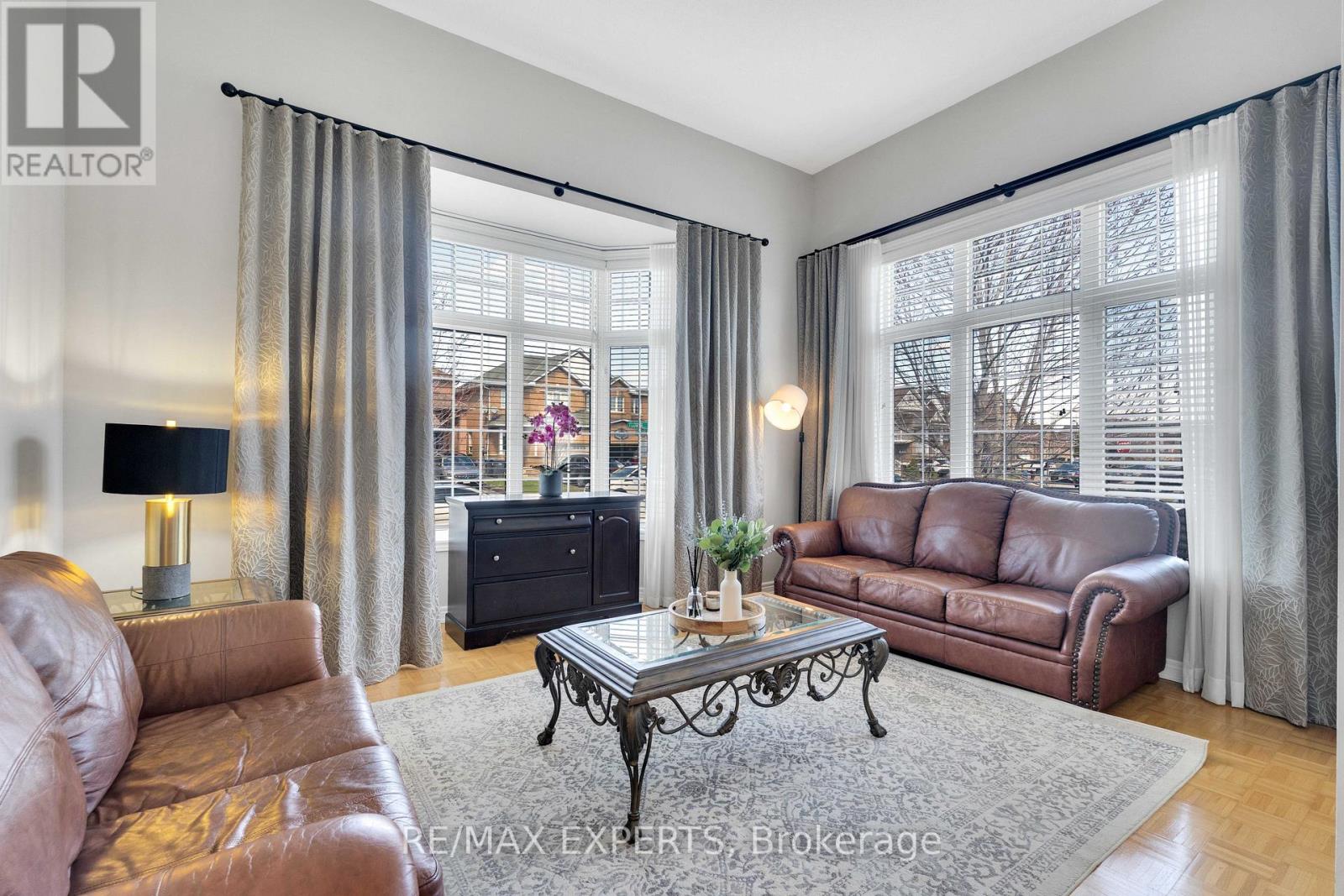 52 GORERIDGE CRESCENT, Brampton (Bram East), Ontario, L6P1P1 — Photo 8