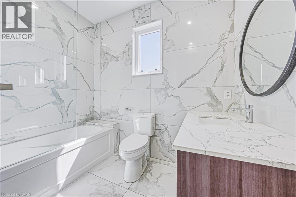 68 VANSITMART Avenue, Hamilton, Ontario, L8H3A5 — Photo 27