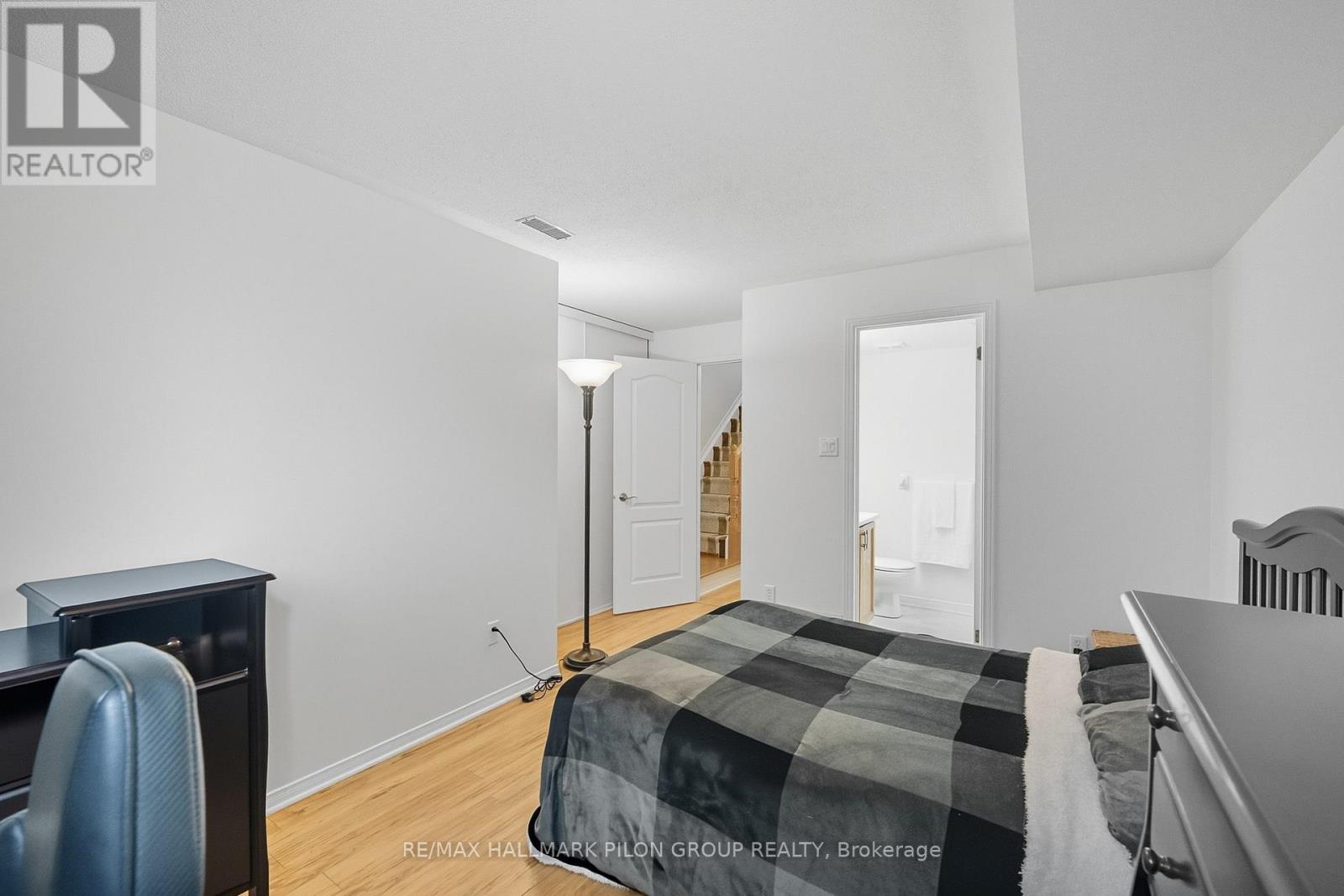 10 LAKEPOINTE DRIVE, Ottawa, Ontario, K4A5E3 — Photo 13
