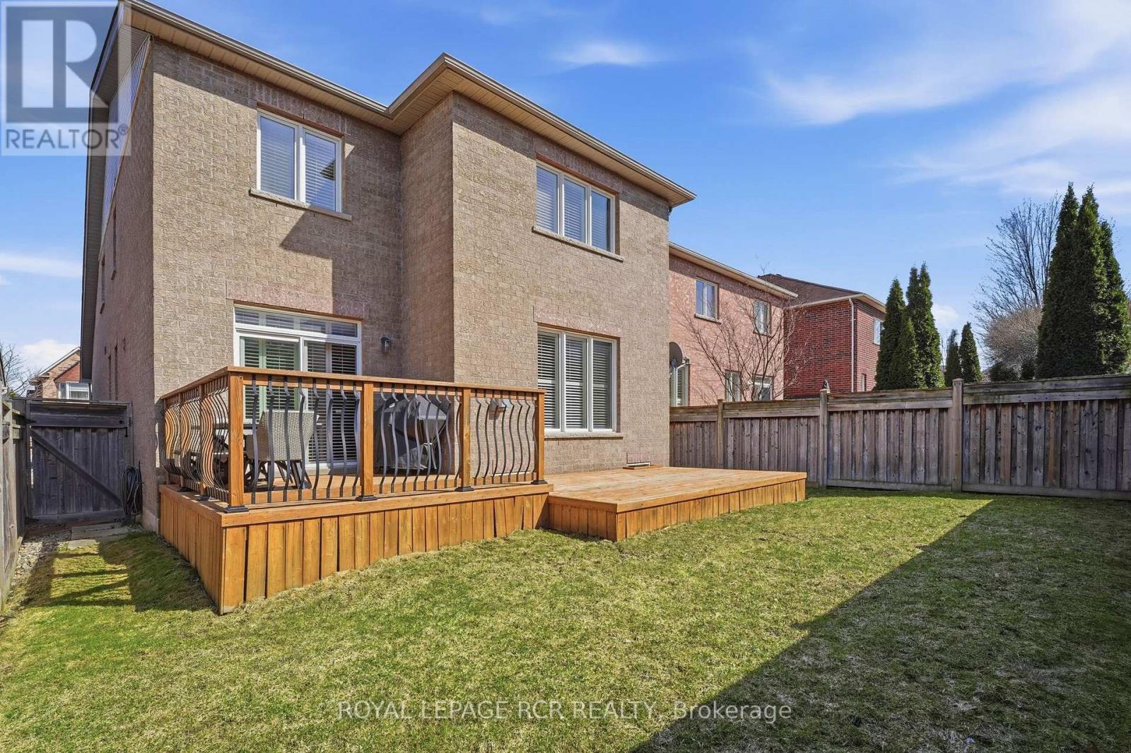18 KERR LANE, Aurora, Ontario, L4G0E5 — Photo 6