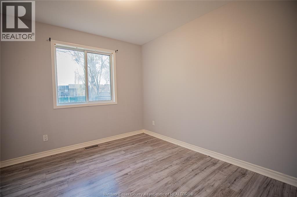 569 CABANA, Windsor, Ontario, N9G1A5 — Photo 7