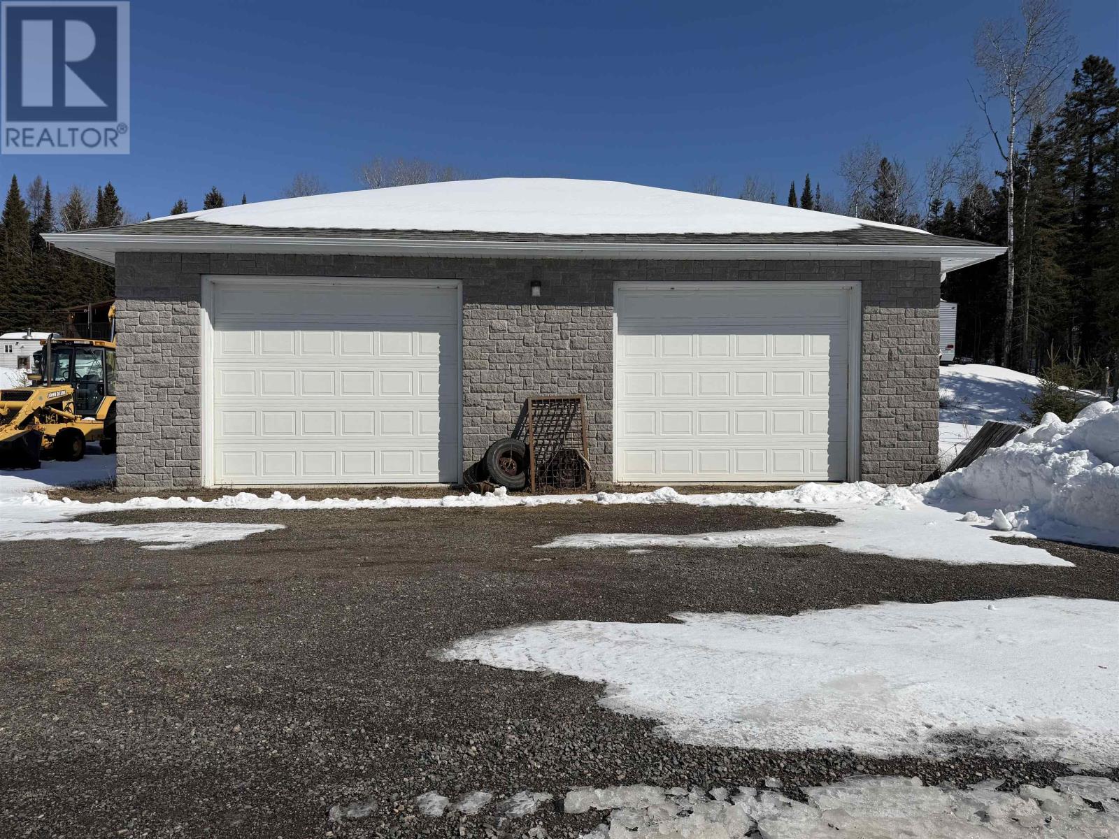 3095 Alice AVE, Thunder Bay, Ontario, P7G1X4 — Photo 47