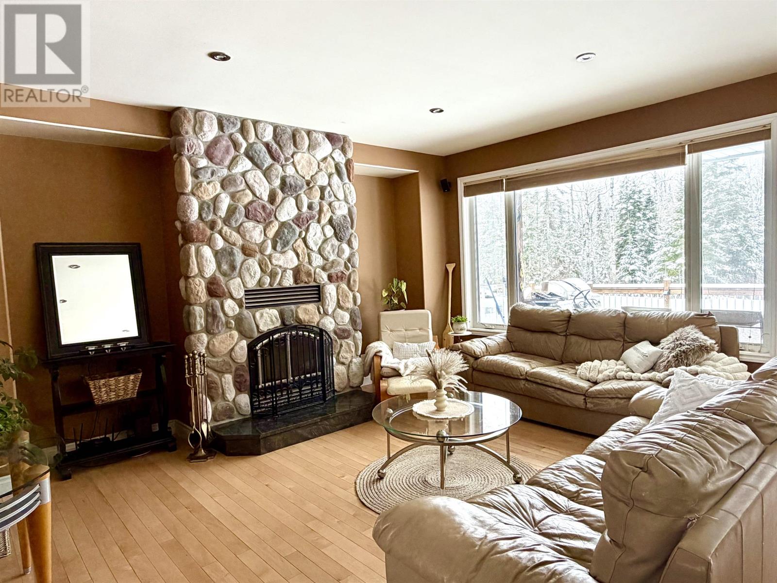 3095 Alice AVE, Thunder Bay, Ontario, P7G1X4 — Photo 8