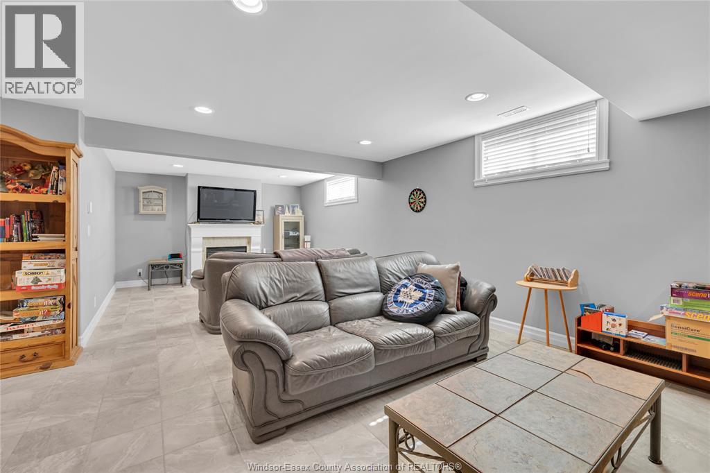 2 MALIBU DRIVE, Leamington, Ontario, N8H5G4 — Photo 30