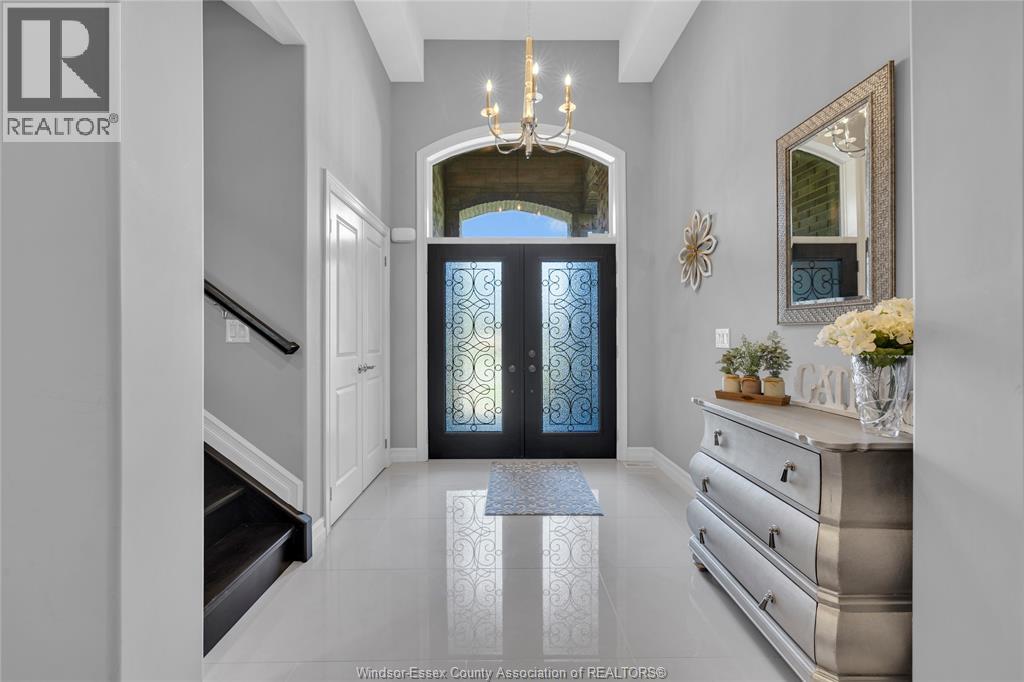 2 MALIBU DRIVE, Leamington, Ontario, N8H5G4 — Photo 5