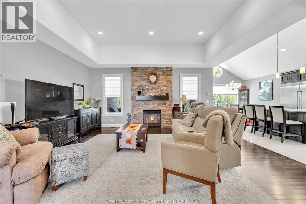 2 MALIBU DRIVE, Leamington, Ontario, N8H5G4 — Photo 8