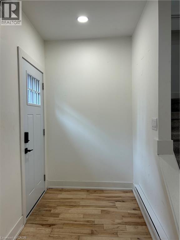 13 HESS Street, Hamilton, Ontario, L8P3M7 — Photo 10